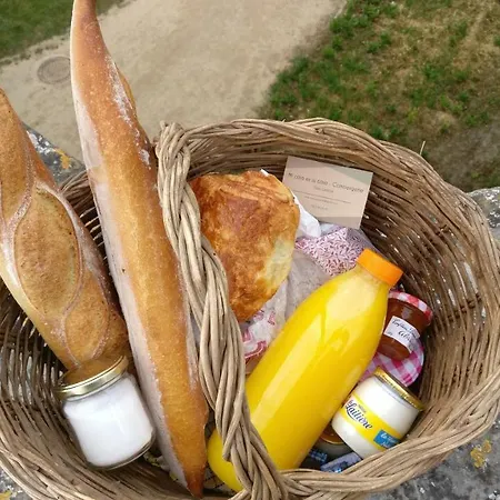 Hébergement de vacances Charmante Maison De Ville Face A La Cite *